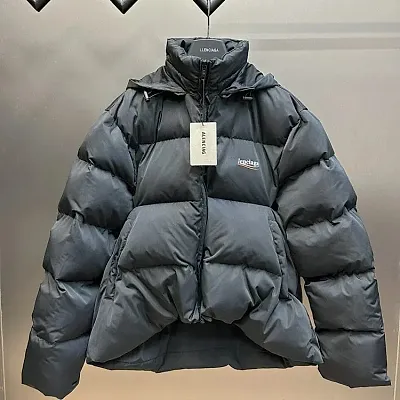 Balenciaga Puffer Jacket — Joyagoo Spreadsheet photo