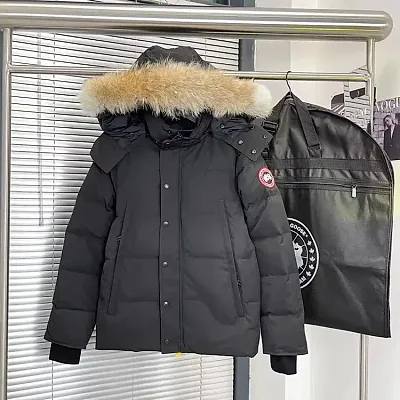 Canada Goose Wyndham Jacket — Joyagoo Spreadsheet photo