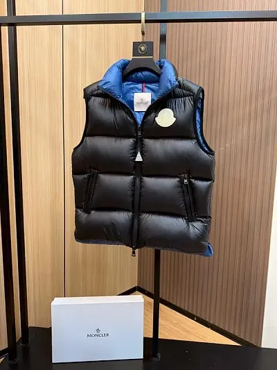 Moncler Vest Grey — Joyagoo Spreadsheet photo