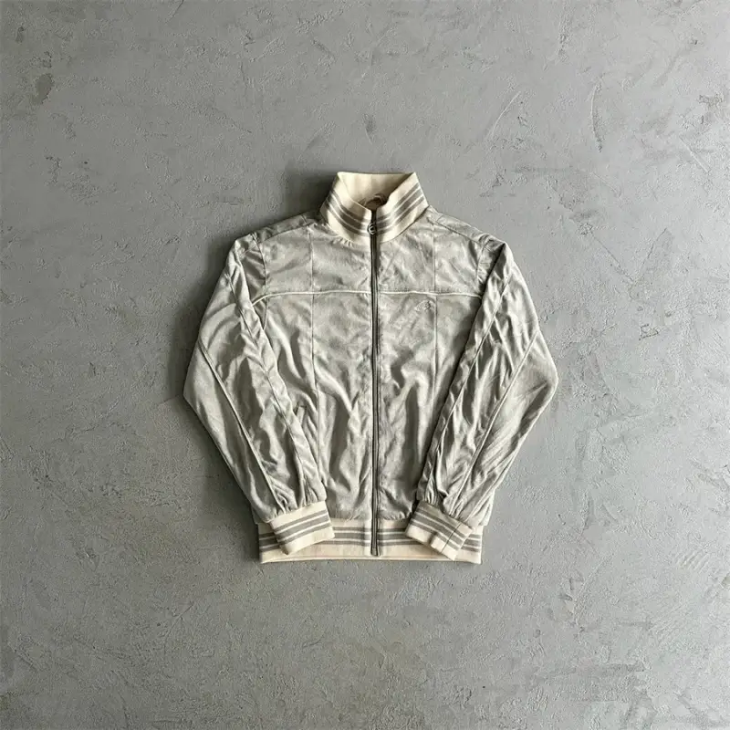 Corteiz Tracksuit Top — Gray velvet top colorway — Joyagoo Spreadsheet photo