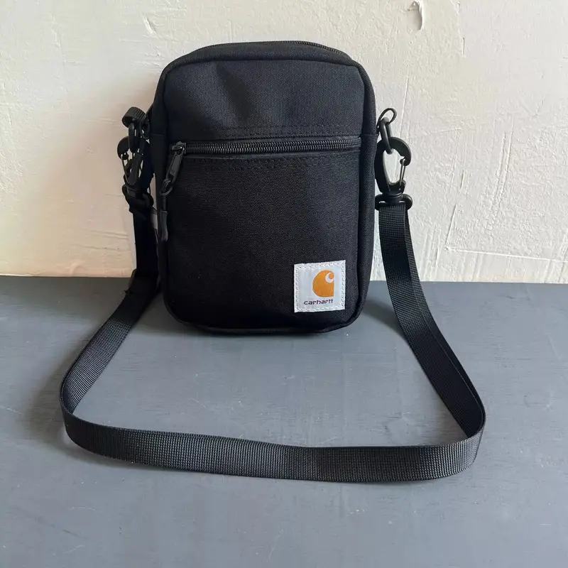 Carhartt Square Shoulder Bag — Card word zipper messenger bag black colorway — Joyagoo Spreadsheet photo