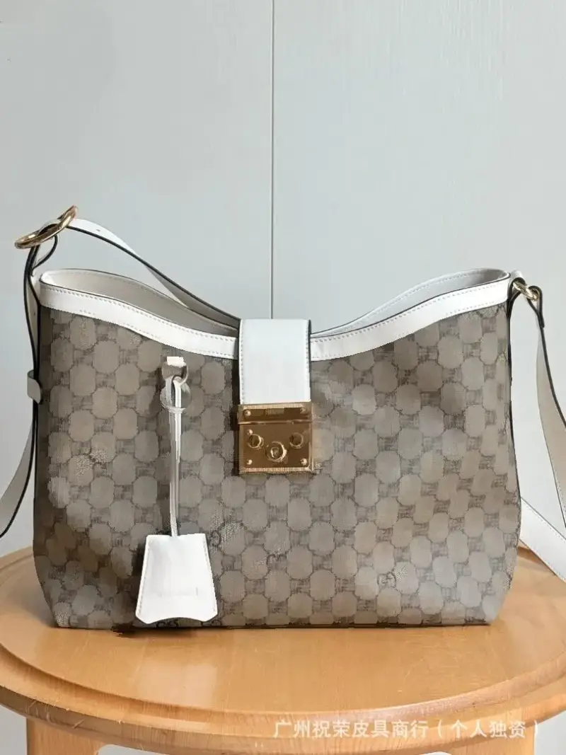 Gucci Padlock Bag — White colorway — Joyagoo Spreadsheet photo