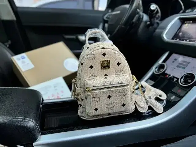 MCM Stark Visetos — 2 colorway — Joyagoo Spreadsheet photo