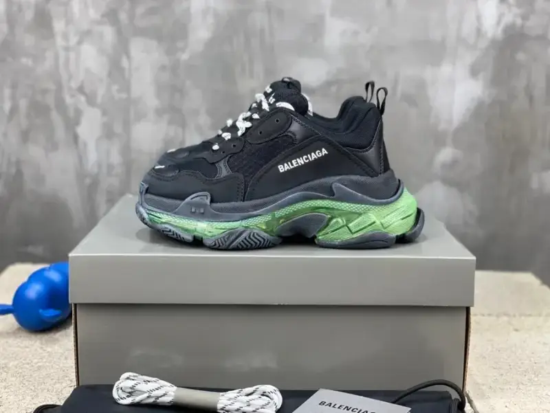 Balenciaga 3S Shoes Black — 2 colorway — Joyagoo Spreadsheet photo