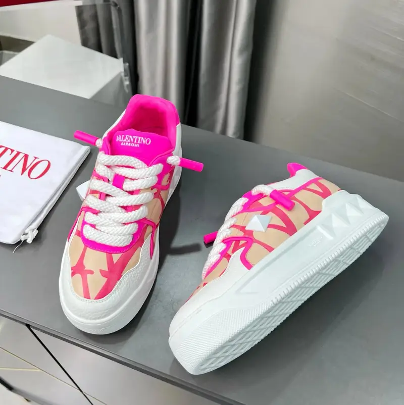 Valentino Trainers With Strap — Style 3 colorway — Joyagoo Spreadsheet photo
