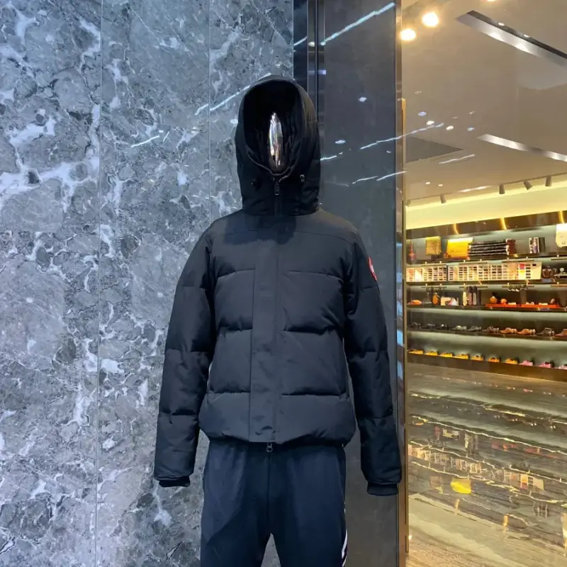 Canada Goose Wyndham Jacket — black colorway — Joyagoo Spreadsheet photo