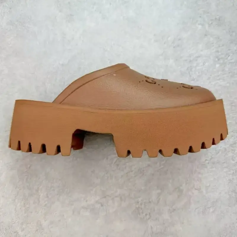 Gucci Flip Flops — brown colorway — Joyagoo Spreadsheet photo