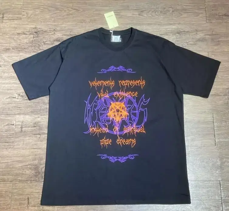 Vetements Tees — 32 colorway — Joyagoo Spreadsheet photo