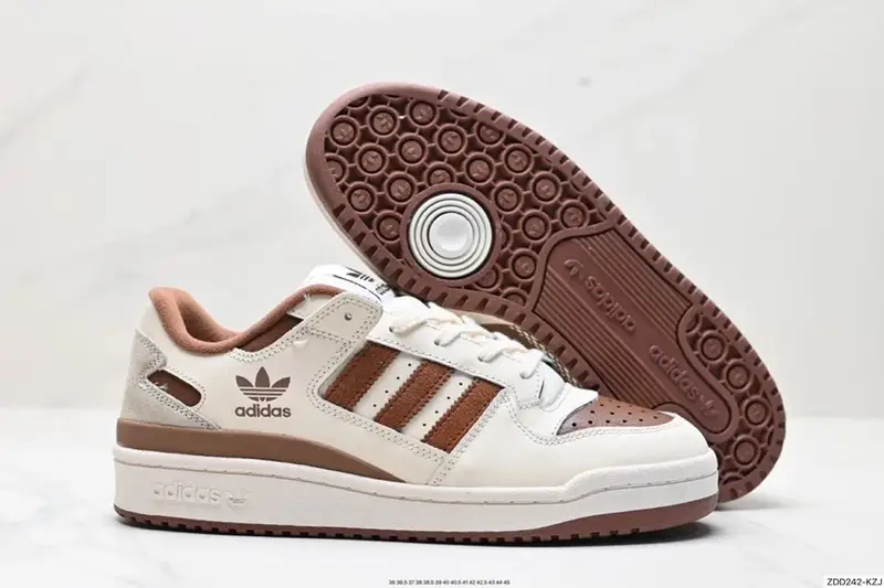 Adidas Forum Shoes — 25 colorway — Joyagoo Spreadsheet photo