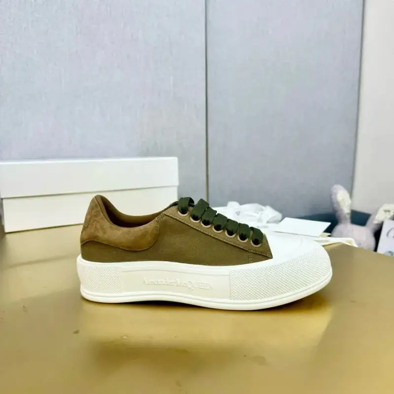 Alexander McQueen Deck Skate Plimsolls — 3 colorway — Joyagoo Spreadsheet photo
