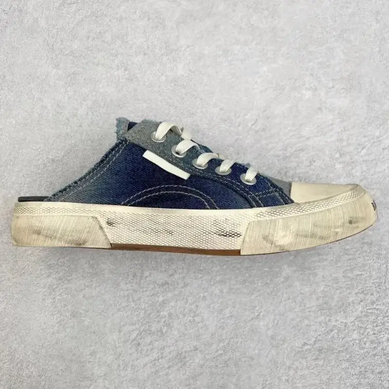 Balenciaga Sneakers — 1 colorway — Joyagoo Spreadsheet photo