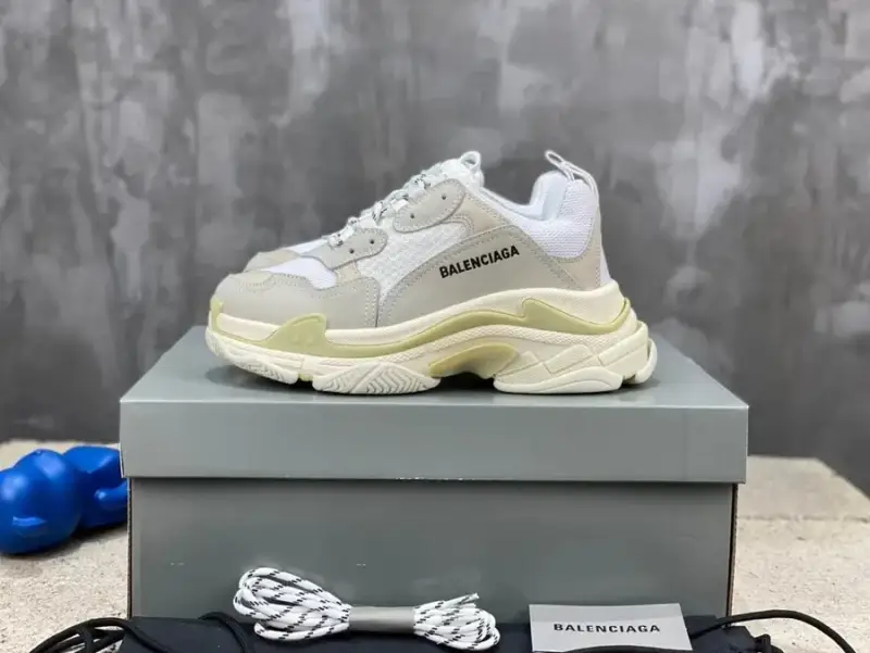 Balenciaga 3S Shoes Black — 4 colorway — Joyagoo Spreadsheet photo