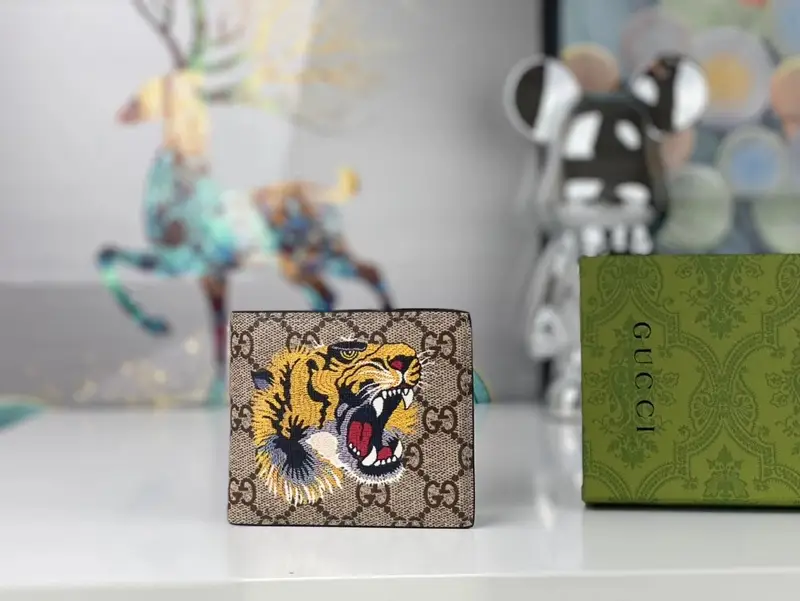 Gucci Wallet — 8 colorway — Joyagoo Spreadsheet photo