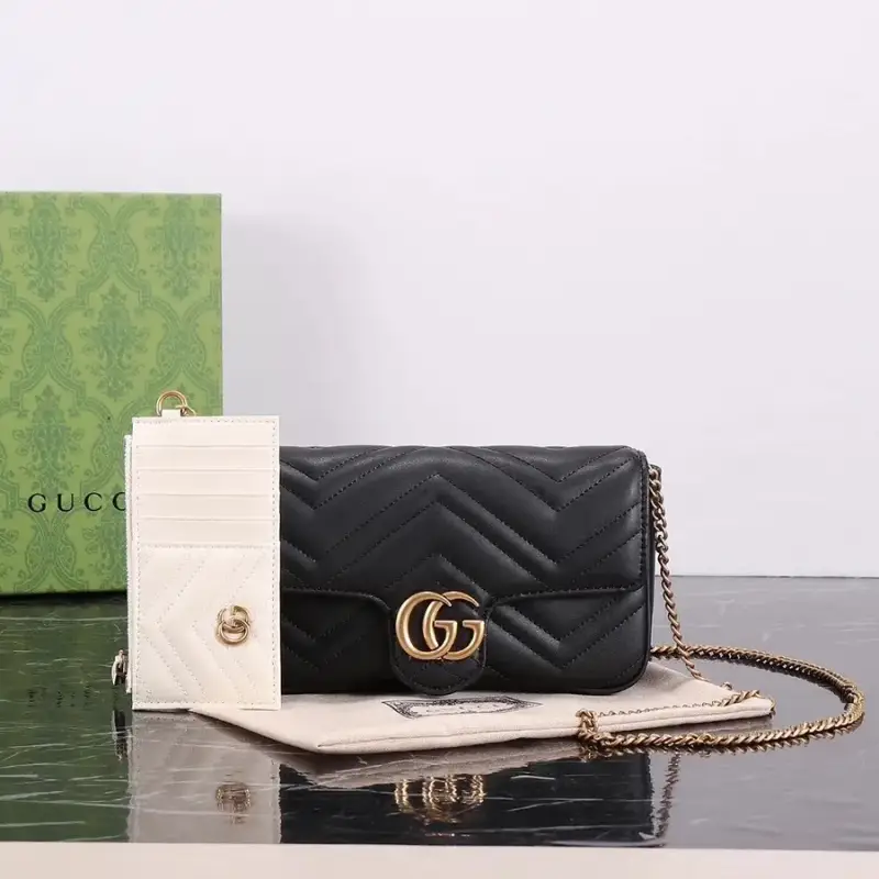 Gucci GG Marmont Bag — black bag white card colorway — Joyagoo Spreadsheet photo