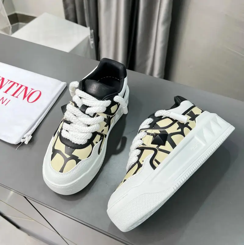 Valentino Trainers With Strap — Style 4 colorway — Joyagoo Spreadsheet photo