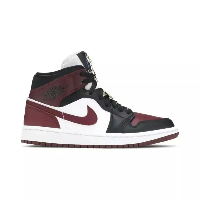 Jordan 1 Mid Shoes — SE Black Dark colorway — Joyagoo Spreadsheet photo