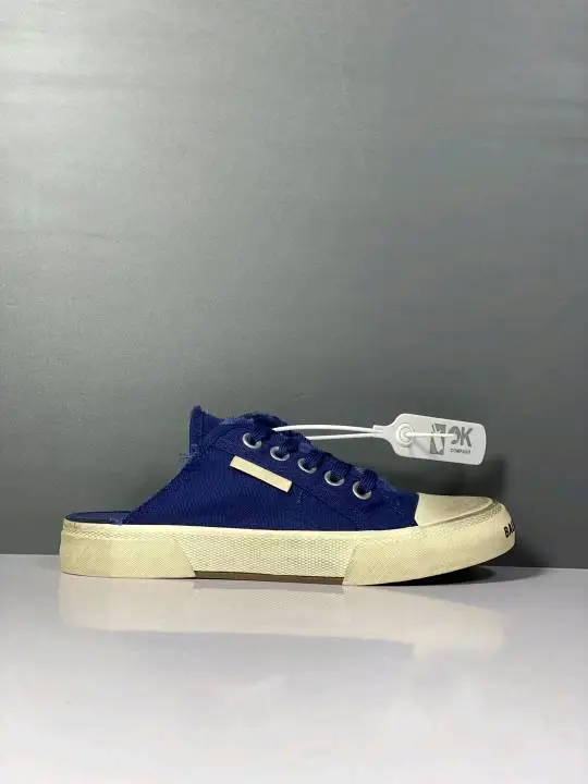 Balenciaga Sneakers — 15 colorway — Joyagoo Spreadsheet photo