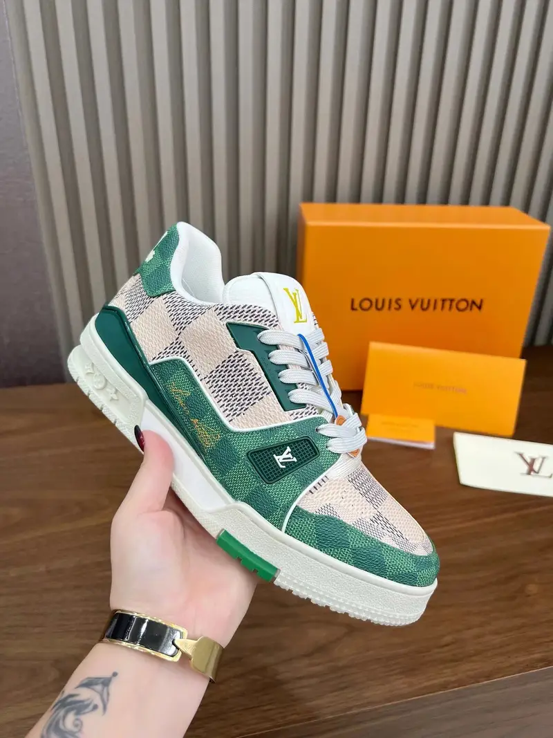 LV Trainers Brown Size — 24 colorway — Joyagoo Spreadsheet photo