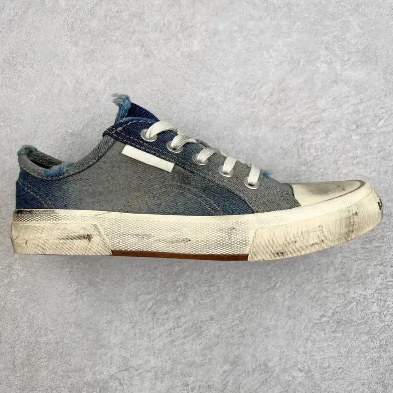 Balenciaga Sneakers — 2 colorway — Joyagoo Spreadsheet photo