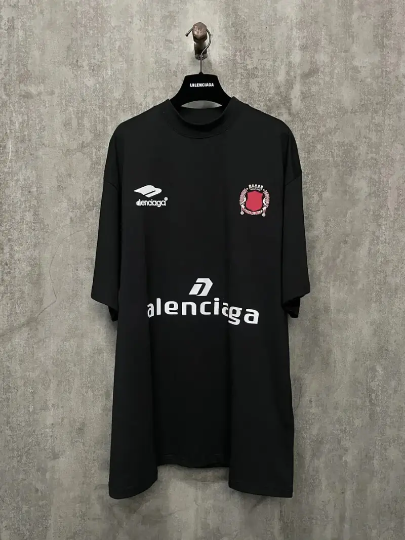 Balenciaga Beverly Hills T-Shirt — black colorway — Joyagoo Spreadsheet photo