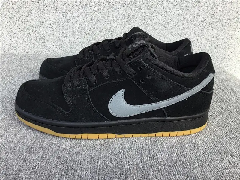 Nike Dunk Low Off-White Pine Green — BQ6817-010 colorway — Joyagoo Spreadsheet photo
