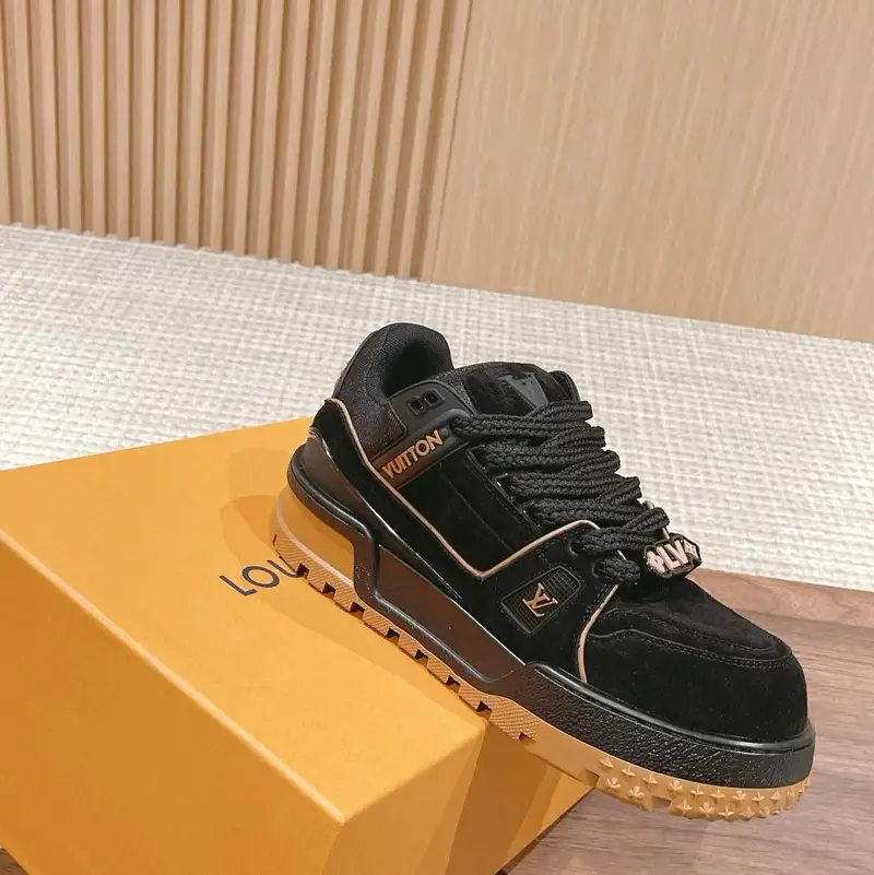 LV Trainers Maxi — Black Gold colorway — Joyagoo Spreadsheet photo