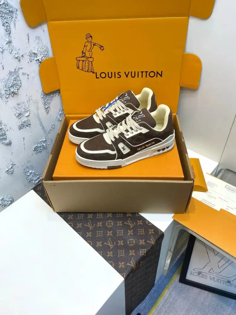 LV Trainers Blue — Couple YJ129-4 colorway — Joyagoo Spreadsheet photo