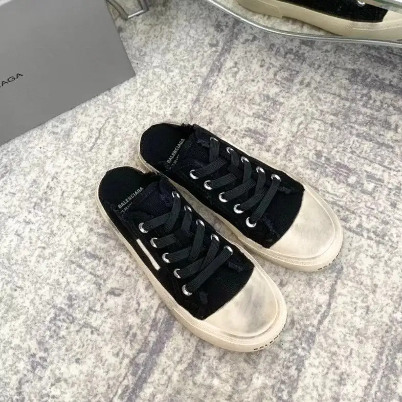 Balenciaga Paris Shoes — Black half trailer colorway — Joyagoo Spreadsheet photo