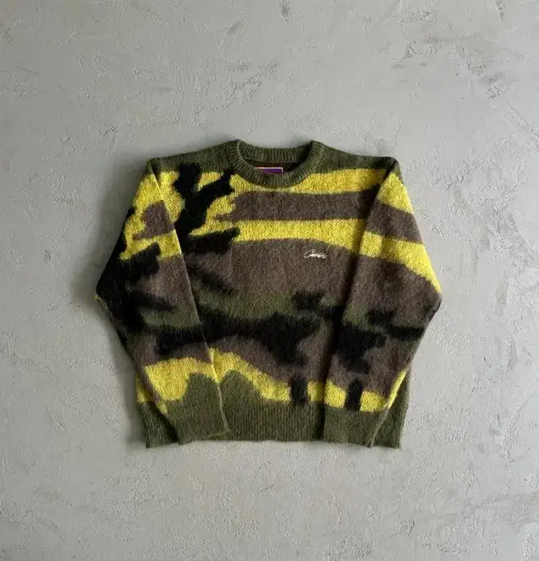 Cortiez Camo Sweater — yellow colorway — Joyagoo Spreadsheet photo