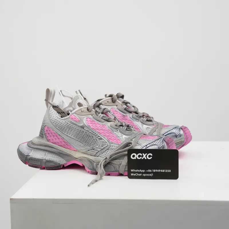 Balenciaga 3XL Champagne Gold Shoes — 9050 colorway — Joyagoo Spreadsheet photo