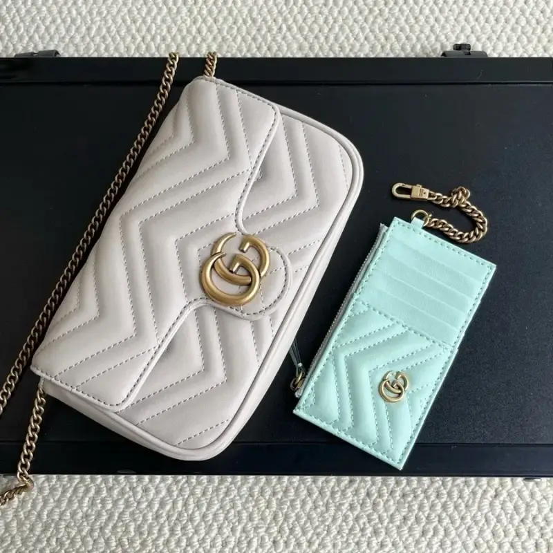 Gucci GG Marmont Bag — gray bag green card colorway — Joyagoo Spreadsheet photo