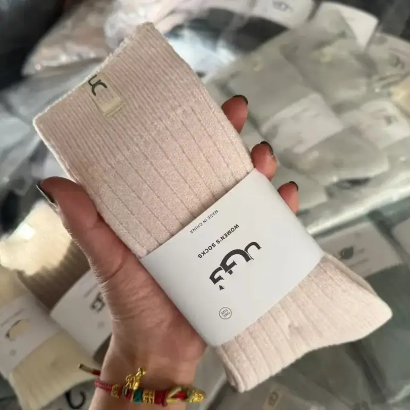 Ugg Socks — 4 colorway — Joyagoo Spreadsheet photo