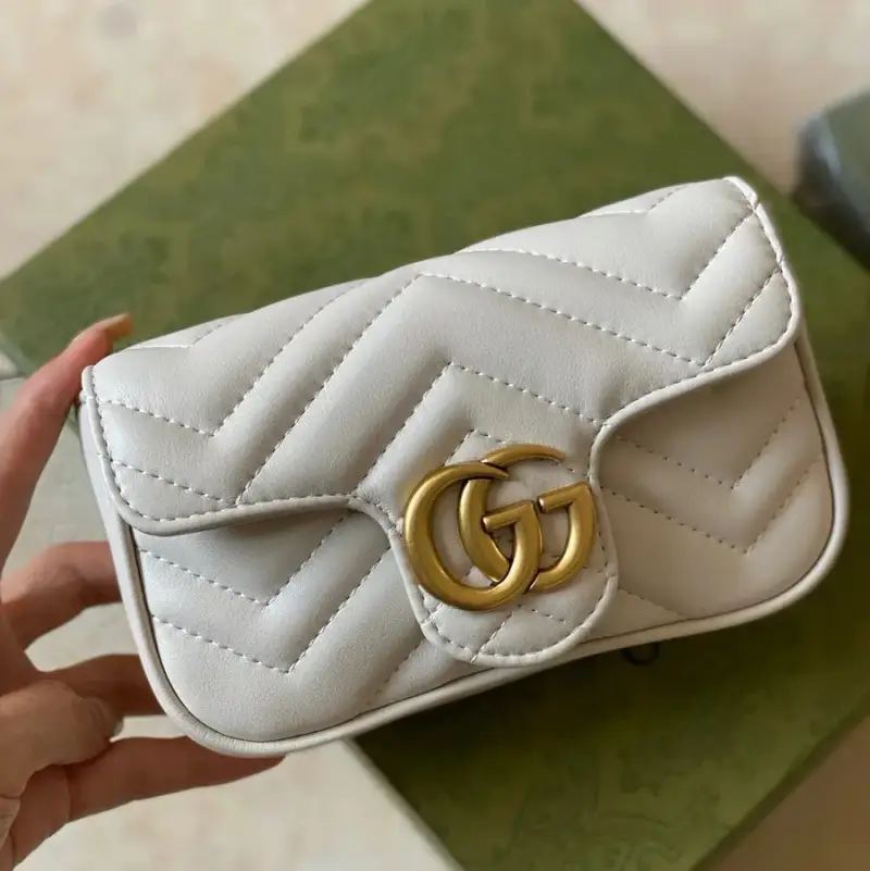 Gucci GG marmont — 17cm white colorway — Joyagoo Spreadsheet photo