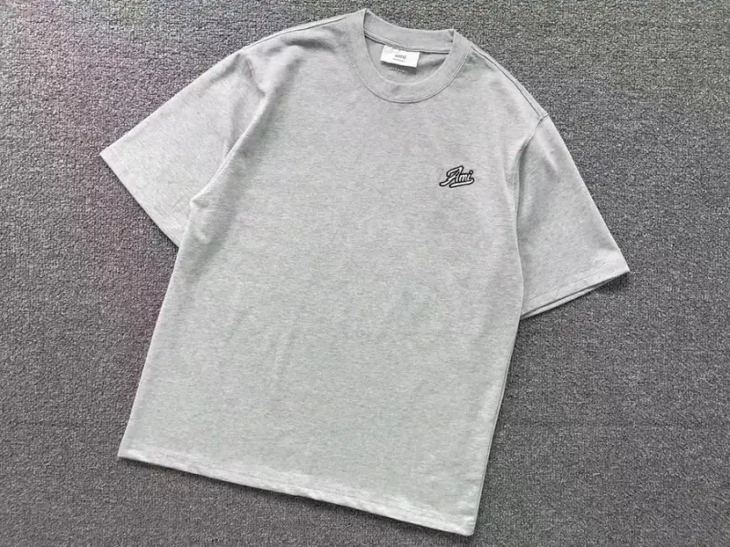 Ami Paris Tees with Small Logo — gray 2618 colorway — Joyagoo Spreadsheet photo