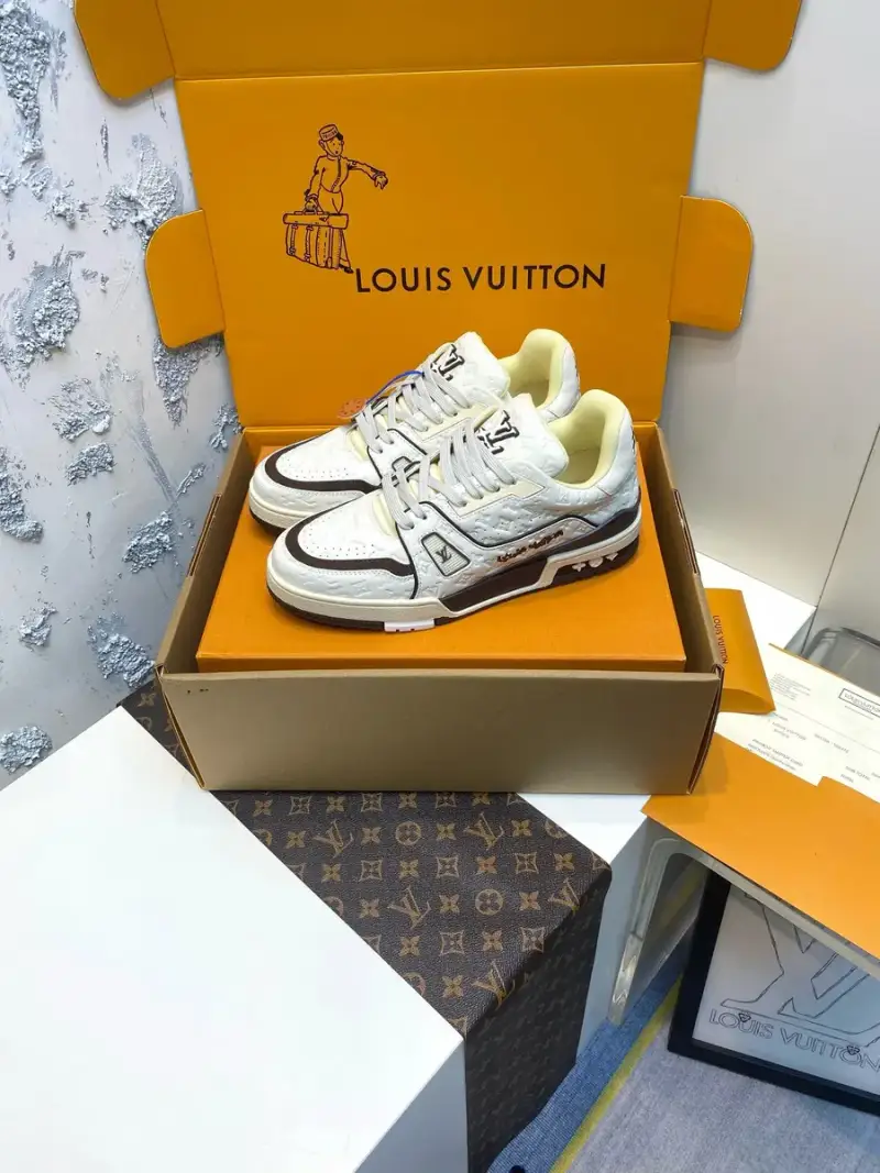LV Trainers Blue — Couple YJ129-3 colorway — Joyagoo Spreadsheet photo