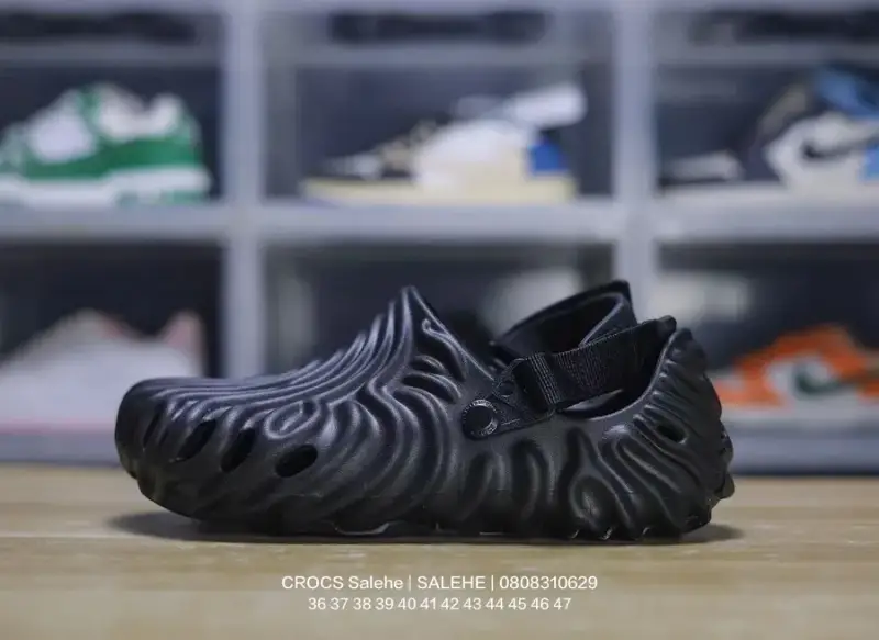 Salehe Bembury x Crocs Shoes — black colorway — Joyagoo Spreadsheet photo