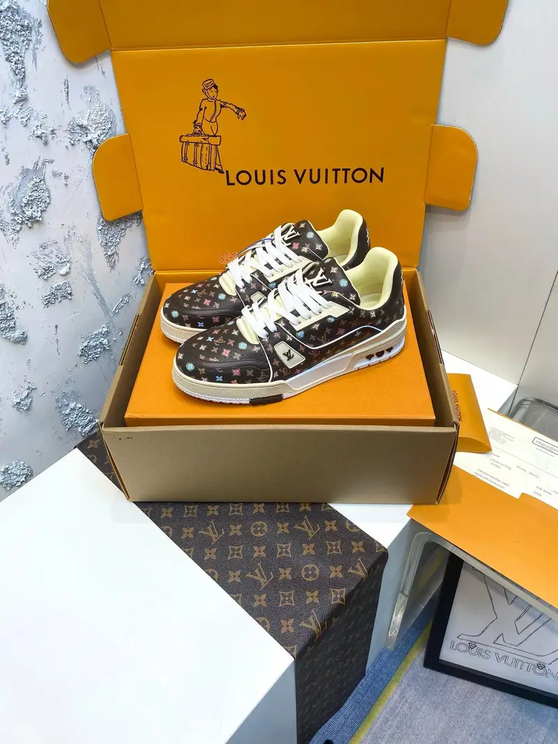 LV Trainers Blue — Couple YJ129-6 colorway — Joyagoo Spreadsheet photo