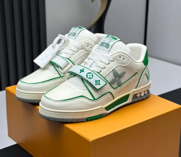 Louis Vuitton Trainer Beige White — 08 colorway — Joyagoo Spreadsheet photo