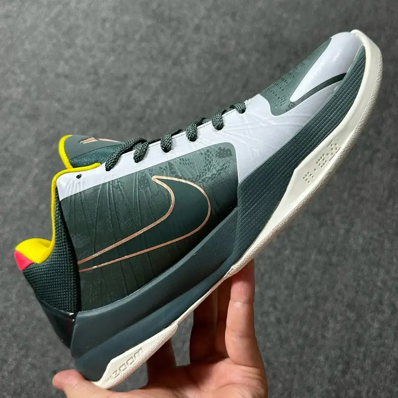 Kobe 8 Venice Beach Shoes — Kobe 5 Grey Green colorway — Joyagoo Spreadsheet photo