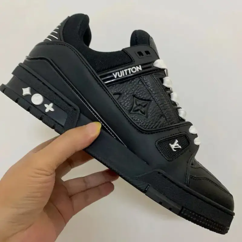 LV Trainers Brown Size — 2 colorway — Joyagoo Spreadsheet photo