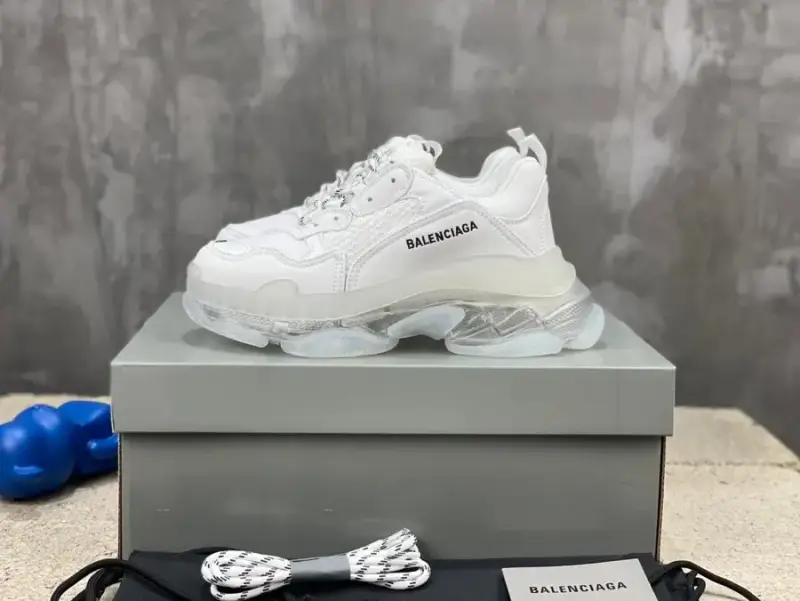 Balenciaga 3S Shoes Black — 3 colorway — Joyagoo Spreadsheet photo