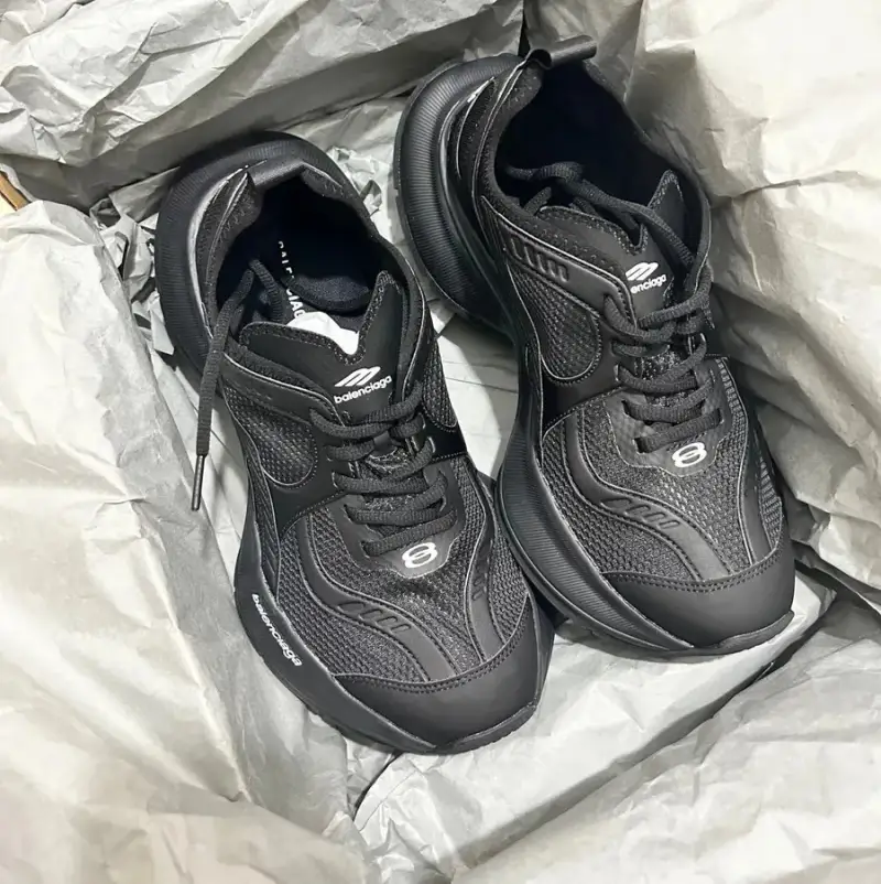 Balenciaga Circuit Shoes — black colorway — Joyagoo Spreadsheet photo