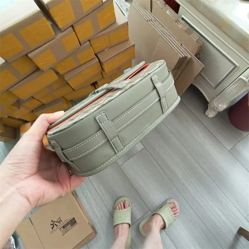 Goyard Shoulder Bag — khaki colorway — Joyagoo Spreadsheet photo