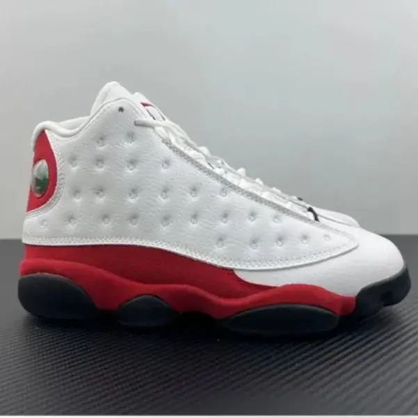 Jordan 13 Chicago — Aj13 Chicago White Red colorway — Joyagoo Spreadsheet photo