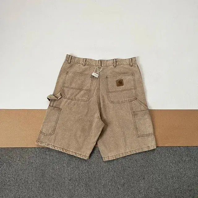 Carhartt Shorts — Khaki colorway — Joyagoo Spreadsheet photo