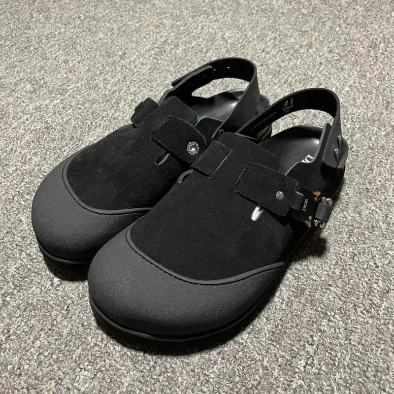 Dior Birkenstocks — DIOR BLACK colorway — Joyagoo Spreadsheet photo