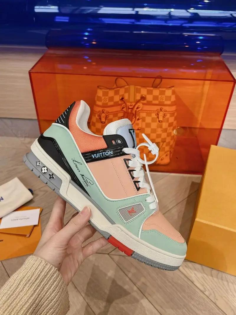 LV Trainers Brown Size — 21 colorway — Joyagoo Spreadsheet photo