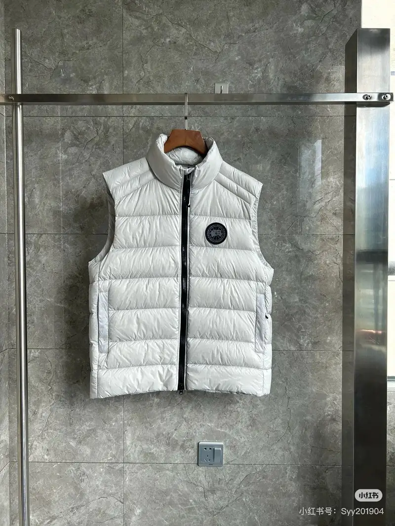 Canada Goose Vest — black label white colorway — Joyagoo Spreadsheet photo