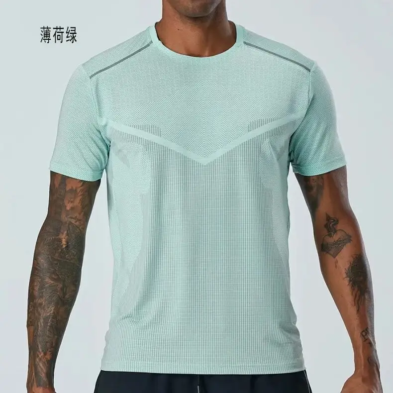 Lululemon Sport T-Shirt — mint green colorway — Joyagoo Spreadsheet photo