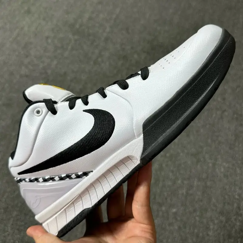 Kobe 8 Venice Beach Shoes — Kobe Bryant 4 Joint Black and White colorway — Joyagoo Spreadsheet photo